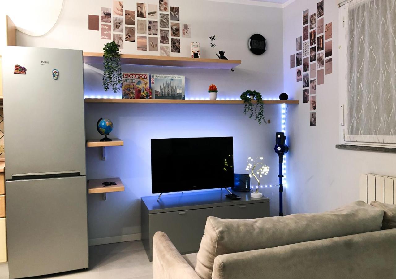 Confortevole Bilocale A Pochi Minuti Dal Centro Apartment Милано Екстериор снимка
