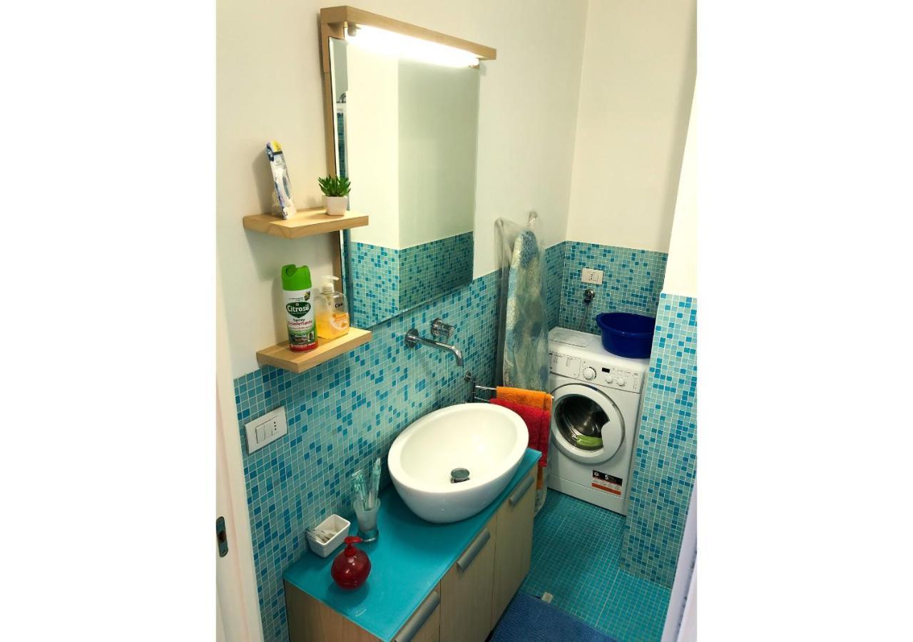 Confortevole Bilocale A Pochi Minuti Dal Centro Apartment Милано Екстериор снимка